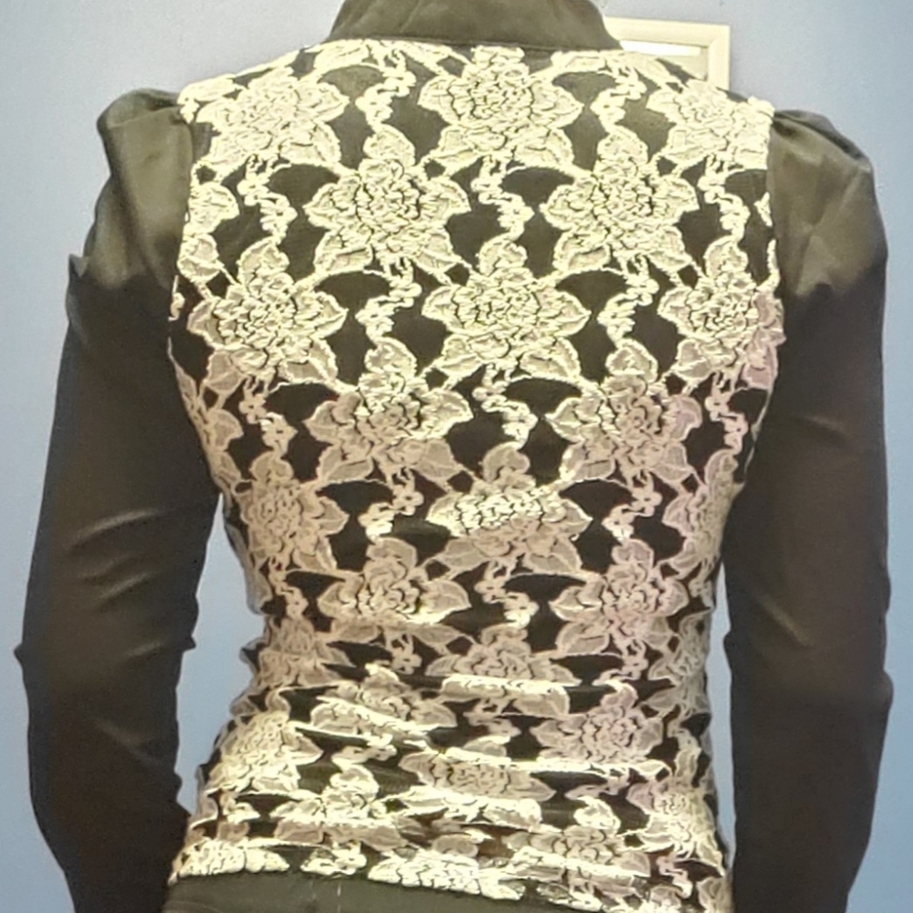 Blouse - Picture 6 of 6